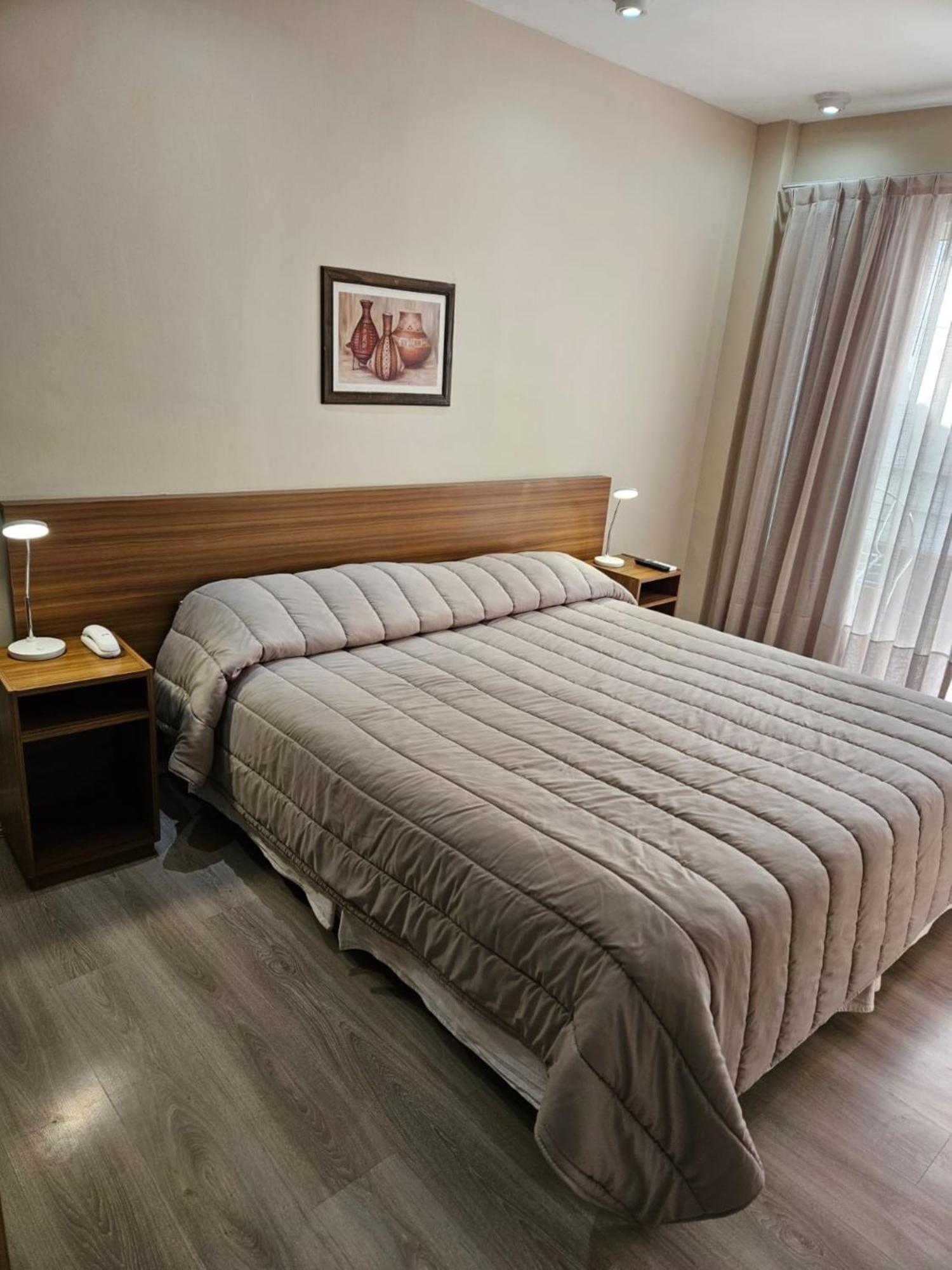 Dakar Hotel Mendoza Buitenkant foto